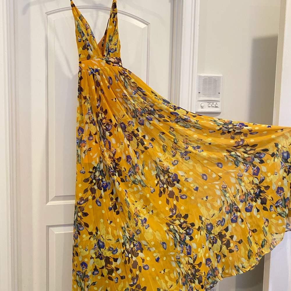 Meghan Los Angeles size Medium Print Dress